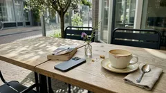 10 signalen dat je emotioneel rijk leeft (en welke kleine keuzes daarbij horen)