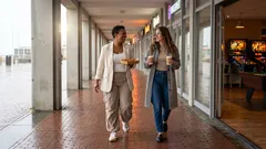 Regen aan zee in San Bernardo: de overdekte route die je dag verrassend leuk maakt